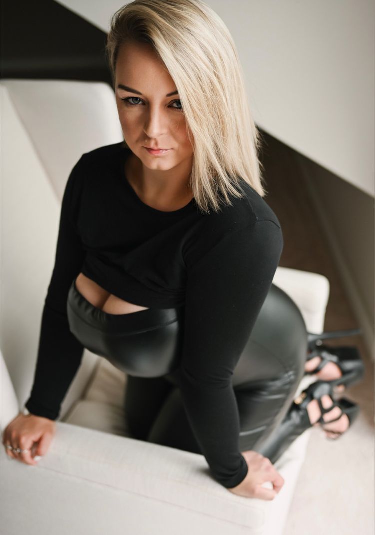 Anna Schmidt