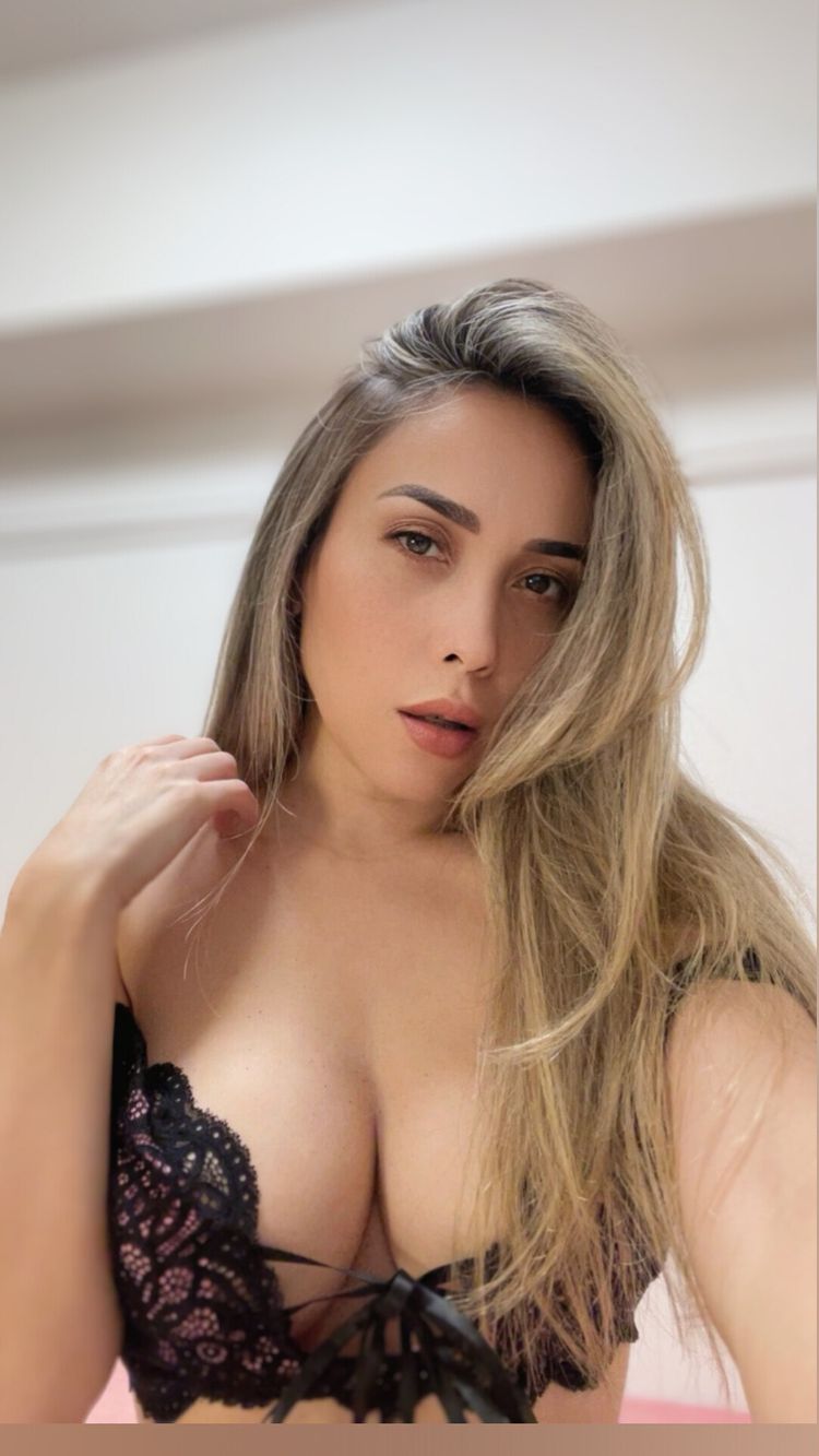 𝓔𝓶𝓫𝓮𝓻 ❤️‍🔥