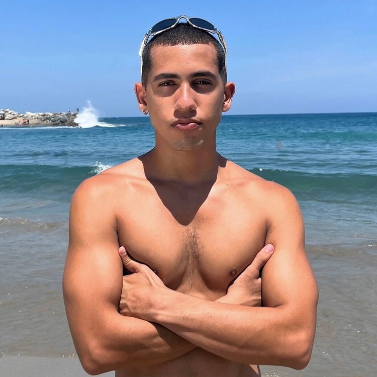 Ellery ๐ฅ Your Caribbean Boy ๐