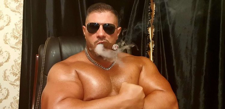 DomMuscleLeather