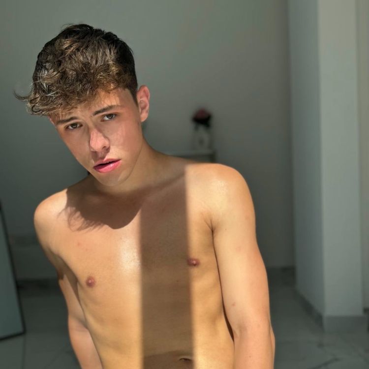 JackDavisโฏ