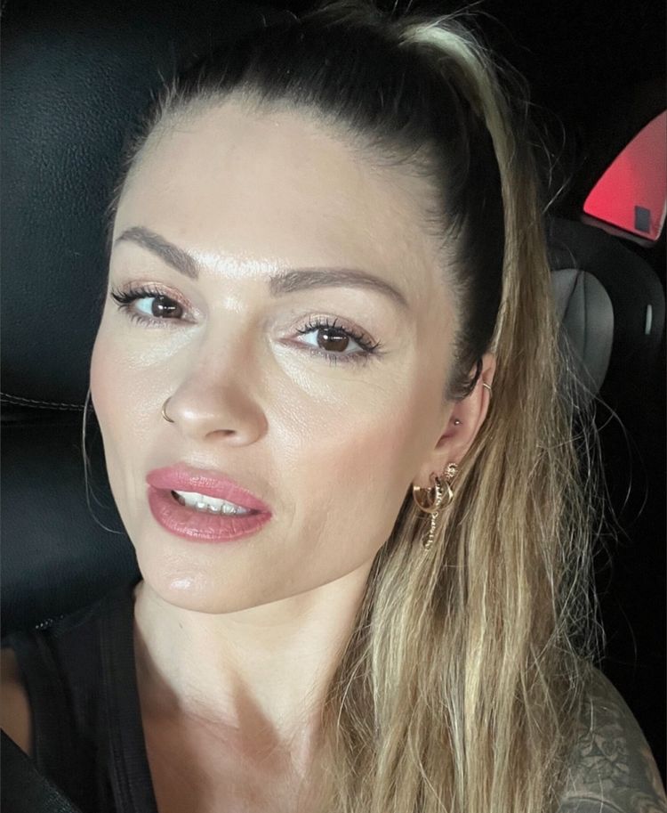 Sarah Montana Single Mom ๐๐