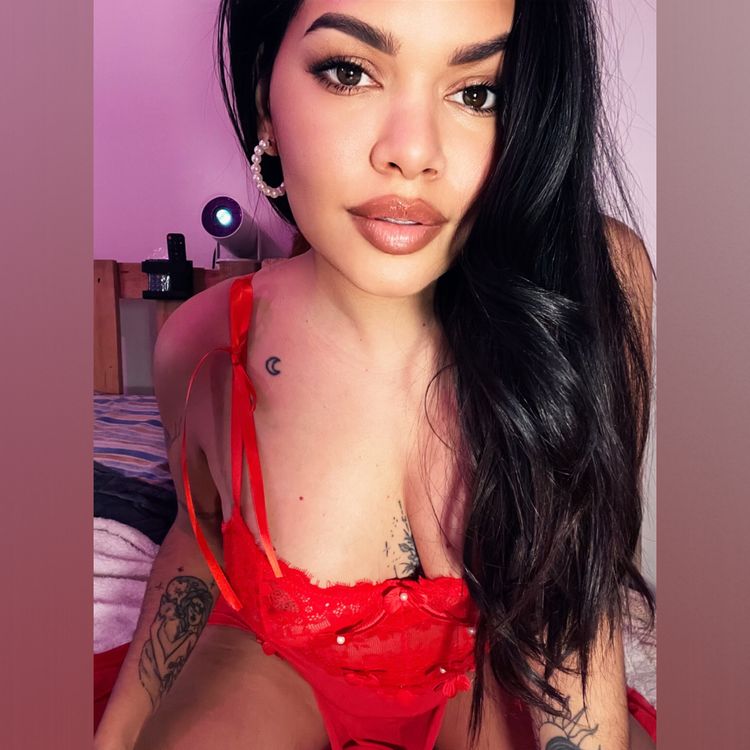 ๐บOlivia Jones๐บโจ๐YOUR GIRLFRIEND๐