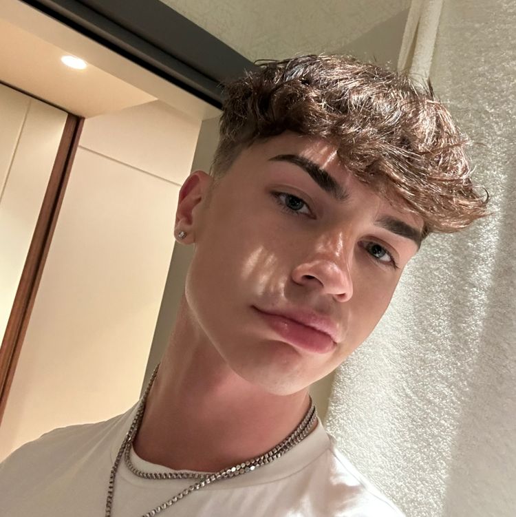 xjonkuch ใ